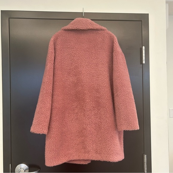Abercrombie & Fitch • Faux Sherpa Teddy Jacket - Picture 6 of 10